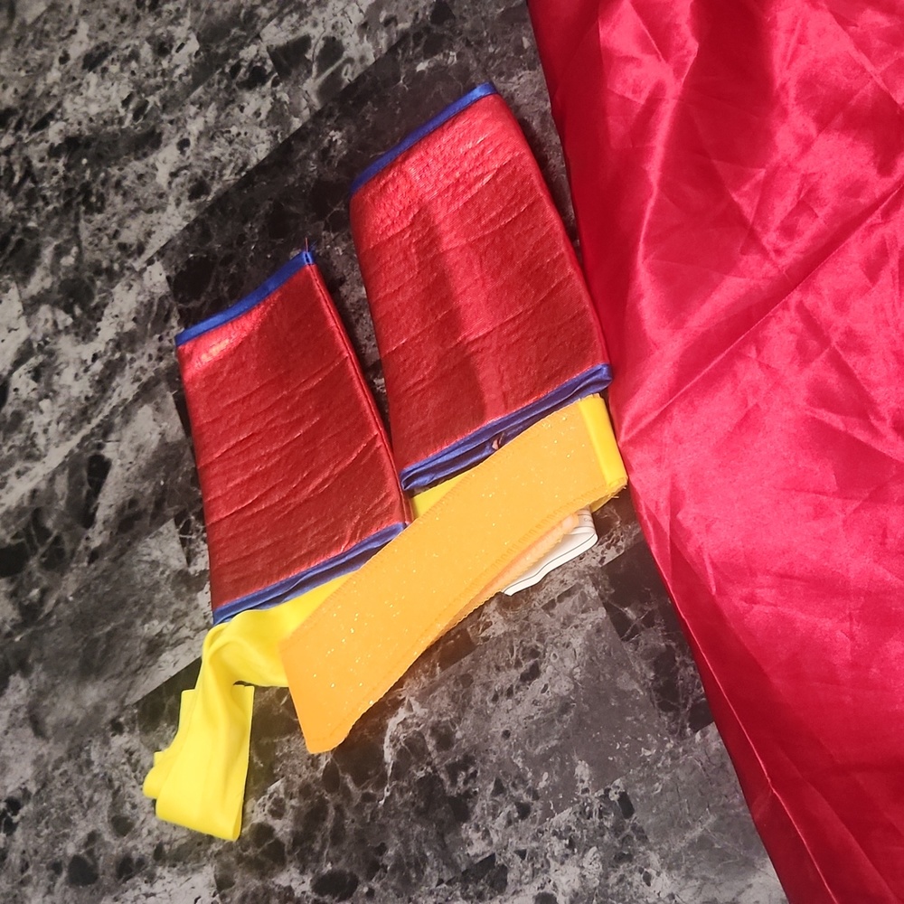 Girls kids Sz. Med. Superwoman costume